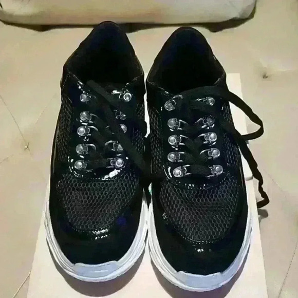 Cape Robbins platform sneakers - Picture 5 of 7